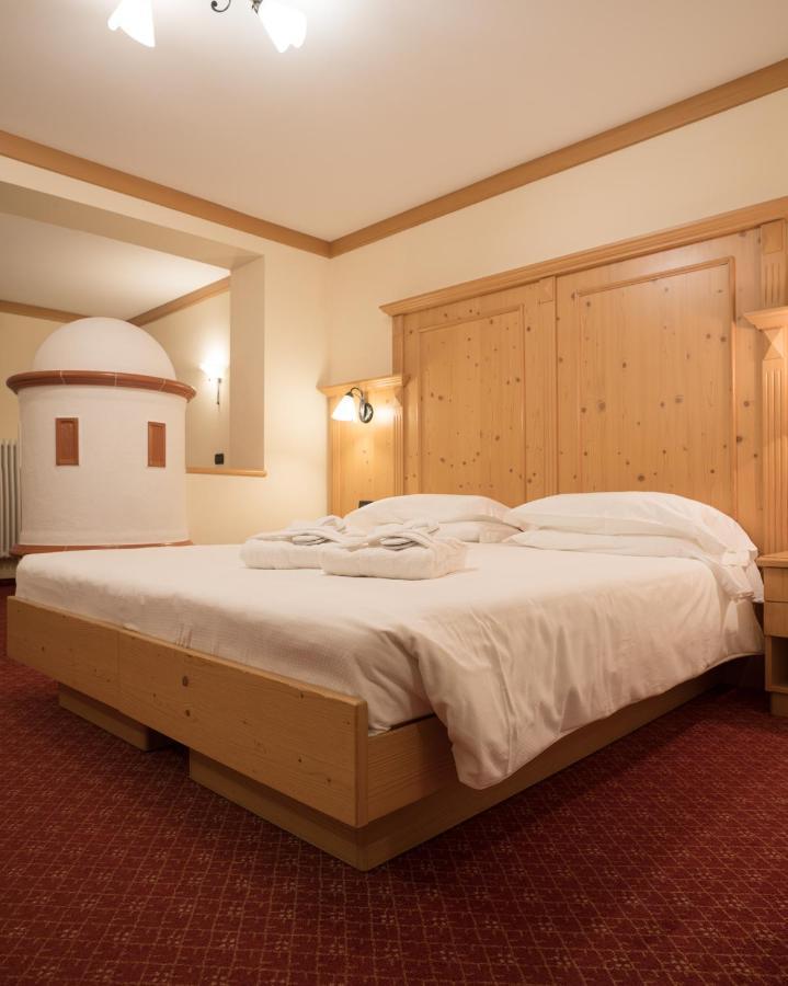 Crepei Hotel 3*